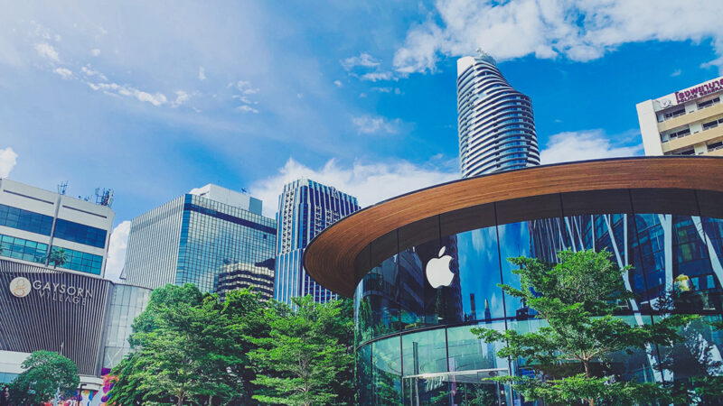 Apple Central World แลนด์มาร์คแห่งใหม่ย่านราชประสงค์ มากกว่าขายของ แต่ต้องเป็นส่วนหนึ่งกับชุมชน