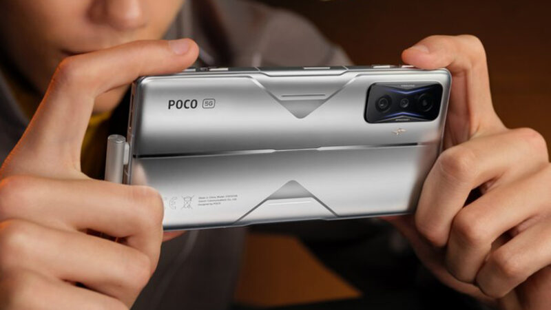 POCO เปิดตัวสมาร์ทโฟน POCO F4 GT พร้อมหูฟังไร้สาย และ Smart Watch