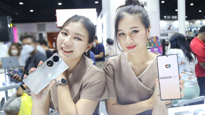 “ออเนอร์” ประเดิม Thailand Mobile Expo ครั้งแรก กวาดยอดขายทะลุเป้ากว่า 120% HONOR 70 ครองแชมป์ขายดี
