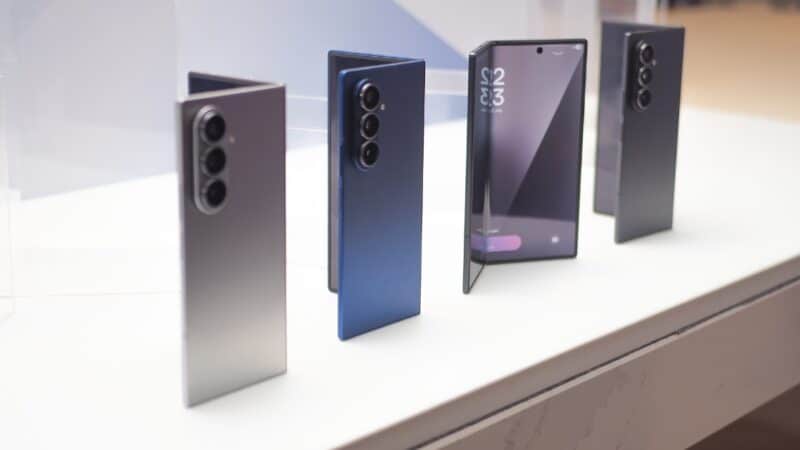 รหัสรุ่นหลุด! แผนสมาร์ทโฟนเรือธง Samsung ปี 2026 เผยไลน์อัป Galaxy S26, Z Flip 8 และ Z Fold 8